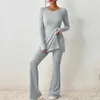 Kvinnors tvåbitar byxor Kvinnor delar hem tee flare ben set enkla tees topp elastisk midja byxa fast färg smal fit loungewear