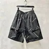 Herren Shorts HKSH Tide Dark Chic Ray Unregelmäßige große Taschen Lose Split Sommer Mode Punk Trend Casual Knielang HK0791