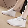 Scarpe casual Designer Platform Running Sneakers da donna Walking White Slip On vulcanizzato Tenis De Mujer