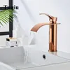 Krany zlewu łazienkowego Tuqiu Basin kran Rose Gold Waterfall Mosiężna Mikser Tap i zimno