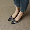 Kleidschuhe Sexy Spitz Patchwork Plaid Slingback Pumps Frau Weiche Damen Echtes Leder 7 cm Kitten Heels Sandalen Täglich