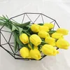 Figurine decorative 20 pezzi di fiori artificiali Bouquet finto Composizione floreale Real Touch per feste in ufficio a casa