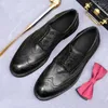 Dress Shoes Retro Italian Mens Brogues Luxury Genuine Leather Autumn Designer Handmade Fashion Wedding Social Party Male