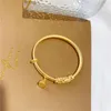 Bangle Lucky Decoration Ręcznie robione rzemieślnicze mężczyźni Shakin Lotus wisior Chińskie czerwone bransoletka sznur