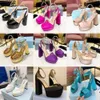Дизайнерские сандалии со стразами, женские модельные туфли на платформе и каблуке, классические женские сандалии на высоком каблуке 13 см с треугольной пряжкой, 34-42