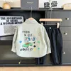 Vestes coréennes printemps enfants garçon veste 2024 dessin animé à manches longues vêtements de bébé manteau lettre voiture imprimé Denim