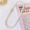 Fritillaria Fourleaf Clover Necklace Shijia Pearl Beaded Necklace Highend Highend and Replesmice Clavicle Chainwomen Jewelry Gift Pearl Necklace