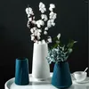 Vases Simple Vertical Striped Small Vase Living Room Flower Arrangement Decoration Imitation Ceramic Plastic Pot-White