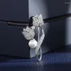 Brooches Tulip Flower Brooch Elegant Design Sense Rhinestone Anti-glare Collar Pin Jewelry Wedding Birthday Gifts Corsage