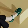 Sapatos casuais sandálias romanas 2024 mulheres de salto baixo com alça macia dedo do pé redondo nubuck terno feminino bege alpercatas plataforma gladiador ne