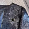レディースジャケットデザイナー2024デザインラグジュアリースパンコール刺繍ソリッドカラージップコート女性女性エレガント長袖ポケットルーズジャケットアウトウェアW8WW