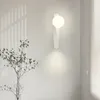 Duvar lambası Modern LED Minimalist Alüminyum Üç Boyun Oturma Odası Yatak Odası Merdivenleri Balkon Kapalı Dekor Sconce