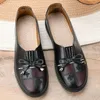 أحذية غير رسمية 2024 Spring Pu Soft Sole مريحة المشي المشي التنفس خفيفة الوزن Zapatos Para Mujeres