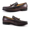 Sapatos de vestido Tamanho 39 a 46 Luxo Real Vaca Couro Homens Borla Penny Loafer Casamento Preto Marrom Escuro Slip-on Calçado Masculino