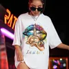 女性のささやきの落書きプリントショルダードロップTシャツ夏ファッションカジュアルな大きなハイストリート