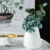 Vases Simple Vertical Striped Small Vase Living Room Flower Arrangement Decoration Imitation Ceramic Plastic Pot-White