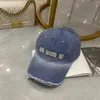 Дизайнерская шляпа Ceanes Baseball Cap вышитая джинсовая спортивная спортивная спортивная и развлекательная защита от солнца.