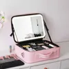 2024 Neues Smart -LED -Make -up -Tasche mit Spiegel mit Fächern wasserdichte PU -Leder -Reise -Kosmetikkoffer für Frauen F7DJ#