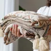 Couvertures Offre spéciale Couverture tricotée rétro nordique pour lit rayures géométriques bureau sieste couverture fin serviette canapé voyage