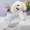 Vêtements de chien Couche de coton Pantie sanitaire pour chiens femelles réutilisables lavables avec bretelles réglables Sous-vêtements pour animaux de compagnie Combinaison Vêtements