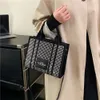 Projektant luksusowy mody torby z torbami modne ręczne torba na dużą pojemność do damskiej nowa jesień/zimowe diamentowe torba na bitę 2024 Zaawansowana tekstura torba na ramię