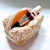 Fi цветочный пухлый стеганая макияж для прохождения косметические ювелирные украшения организатор сумочка сумка с большой емкостью.