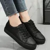 Casual Schuhe Schwarz Turnschuhe frauen Koreanische Trendy Lace Up Voll Passenden PU Bequeme Bord Frauen 2024