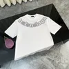 Luxo Moda Preto e Branco Designer Homens Camisetas Marca Impressa Carta Roupas Manga Curta Primavera Verão Maré Homens e Mulheres Tops T-shirt Roupas