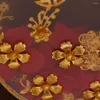 装飾的な置物中国の結婚式のハンドヘルドファンの手作りドラゴンフェニックスフラワーヴィンテージデコレーションの花嫁のゴールドレッドブライドメイド