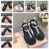 buty designerskie Sandały Sandały Płaskie dno Kapcie Flip Flop Diamentowe Sandały Wygodne Kapcie Grube sandały linowe plażowe sandały Sandały Minimalistyczne podeszwy zewnętrzne