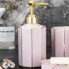 Sets Mondbekerset Eenvoudig thuis Keramische zeepdispenser Badkamerbenodigdheden Kit Paar wasset Aromatherapie Fles Badkameraccessoires