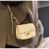 Designer Luxe mode draagtassen Nieuwe handtas voor dames in 2024 modieuze en trendy crossbody tas veelzijdige enkele schoudertas hoogwaardige diamanten rasterkettingtas