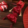 20st/parti 16*16 cm röd/gul tassel rep siden satin dragkammar påsar jul nyår parti presentförvaring packning påse påse r88c#
