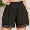 Plus size renda guarnição elegante verão com nervuras curto elástico paperbag cintura preto casual shorts grande trabalho 6xl 7xl 240322