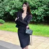 Tvådelt klänning Temperament Office Lady High End Outfit Black Stripe Blazer Two-Piece Set Shoulder Padded midjedräkt Höft Wrap Half