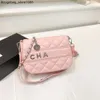 Bolso de hombro Diseñador Descuento de fábrica Bolso de gama alta Mujer Nueva moda Primavera y verano Versátil Banda ancha Cruzado Moda Pequeño cuadrado