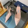 2024SS Milan Designer Talons pour femmes Élégantes Sandales Triangle d'été pour Femmes Été Talons Dos Nu Luxe Femmes Chaussures de Mariage de Fête