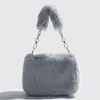 Sacos de ombro feminino bolsa de pelúcia casual fuzzy crossbody saco versátil fofo macio bonito outono inverno bolsa feminina