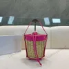 Дизайнер Le Panier Seau Raffia Соломенная сумка ковша летняя пляжная сумка бамбука для ткацкой шнурки на плечо для кросс -кузов.