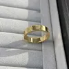 Anéis de banda 18K 3,6mm Love Ring V Gold Material nunca desaparecerá onel estreito sem diamantes Brand de luxo Reproduções oficiais com casal de caixa