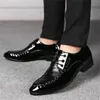 Vestido sapatos de couro para mensagens de couro tamanho 12 Moda de verão e outono Microfiber Toe Slip On Formal