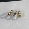 Bandringar 18K 3,6 mm Love Ring V Guldmaterial kommer aldrig att blekna smal ring utan diamanter lyxvarumärke officiella reproduktioner med counterm9rz