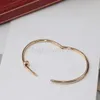 مصمم سوار فاخر النسخة النسائية المخصصة لنسخة رقيقة من ذا باورز سوار باركس بانك أزياء Braclets كلاسيكية جيدة مع و box92dt