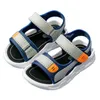 Jungen Sandalen 2023 Sommer Kids Fashion Childrens Schuhe Nonsilip Bood Casual Beach Schwimmen im Freien 240425