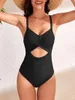 Dames zwemkleding 2024 Cross Hollow Out Swimsuit Women One Piece Sexy Push Up vrouwelijke strandkleding zwembaden baden zwemzwempak