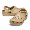 2024 Designer tofflor kvinnor män sandaler bästa kvalitet sommar tofflor strand sandal läder casual skor strand sandal