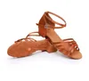 Chaussures de danse enfants adultes filles latines enfants salsa salsa baskets de danse 3,5 cm à talon bas en daim doux semelle intérieure
