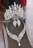Kryształowy kryształowy kropla woda z zestawem biżuterii ślubnej Rhinestone Tiaras Crown Naszyjnik na pannę młodą ślub Dubai Biżuteria C10038043600