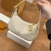 LOULS VUTT 24SS SAC solide pour femmes Sac de luxe de luxe Makeup pour femmes de sac à main