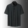 メンズカジュアルシャツ2024サマーメンズソリッドカラー半袖シャツルーズシングルブルーオスクイックドライシルクL-6XL